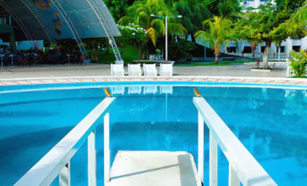 Barrudada Tropical Hotel Santarém Zewnętrze zdjęcie